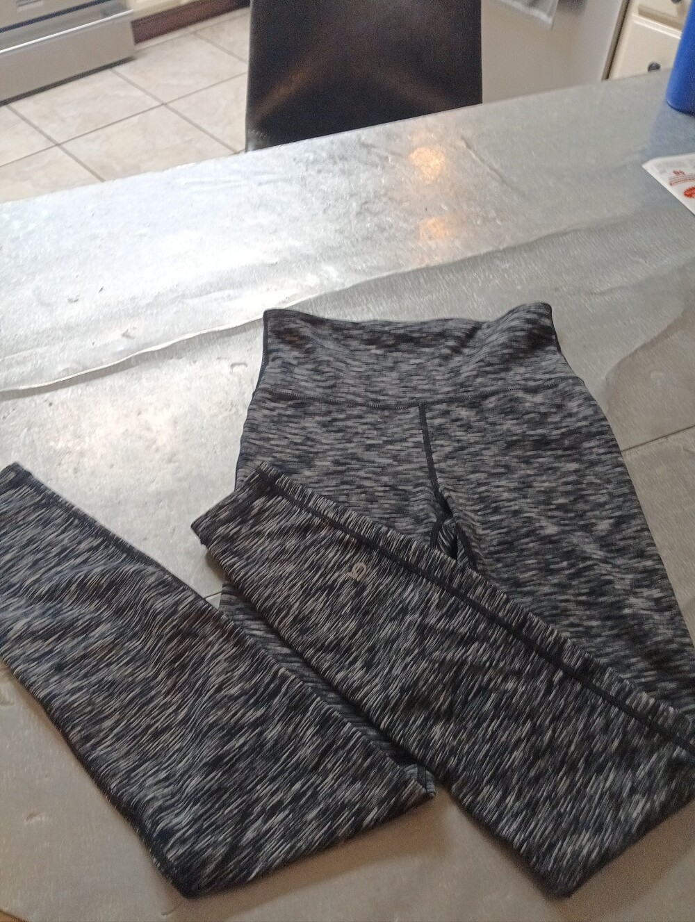 Gap Fit Size Xs Dry Technology High Compression Leggings Black & White